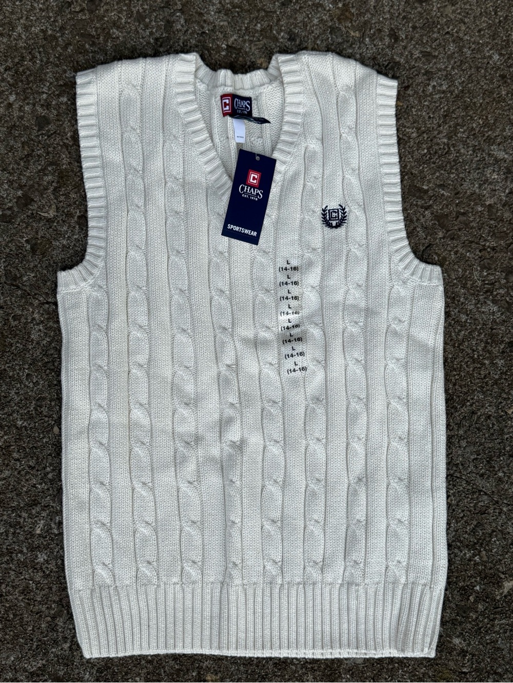 Chaps Cream Cable-Knit V-Neck Sweater Vest with Navy Crest